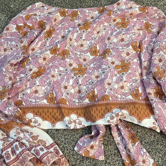 Altar’d state floral crop and skirt set medium - Picture 8 of 8